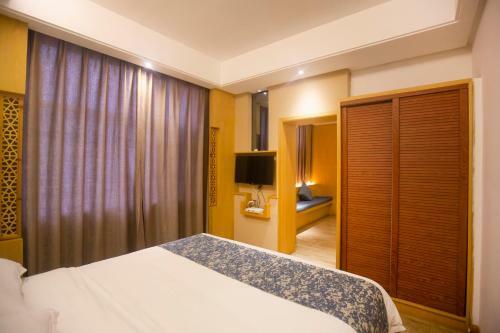 Zhangjiajie Heyday Hotel