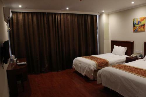 Shell Hefei Changjiang West Road Nangang Subway Station Hotel