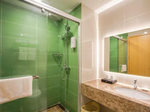 Greentree Jiaxing Qixing Town Goverment Hotel