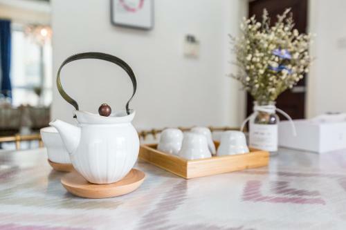Hotel Qingdao Shinan�wusi Square�