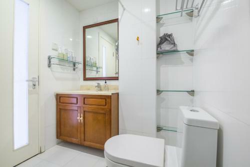 Hotel Qingdao Shinan�wusi Square�