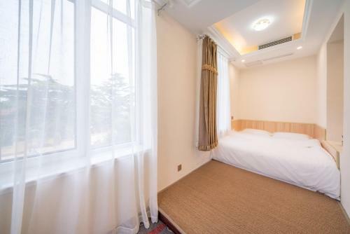 Qingdao Top Yunyin Homestay