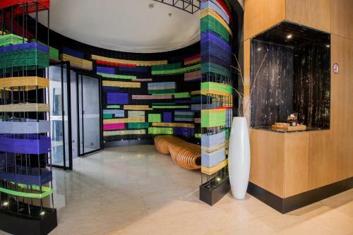 Hotel Yitel Shanghai Middle Ring Road Caobao Road