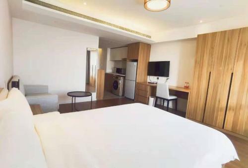 Elite Space Of Landsea Apartment