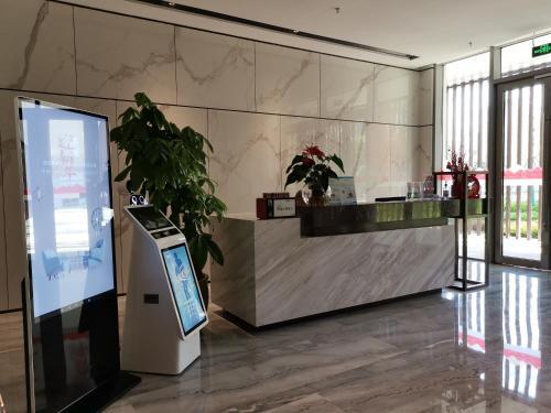 Exhibition Bay Kk Apartment