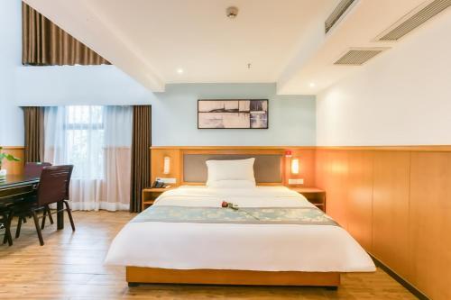 Hotel ?????????????