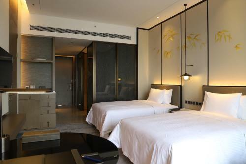 Wanda Realm Wuxi Hotel