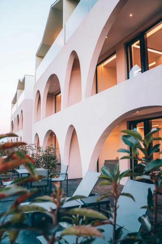 Hotel Mont XIX Full Lake View Luxury Villa