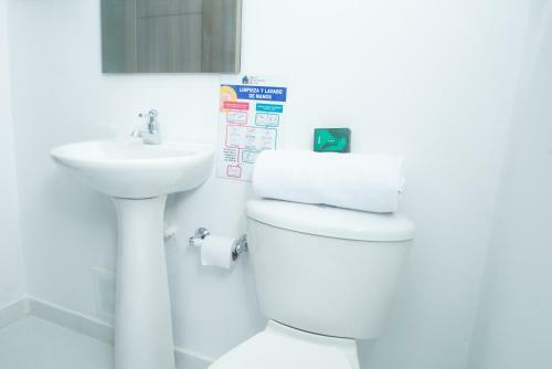 Hostal Hotel Ayenda House Concepci�n 1317