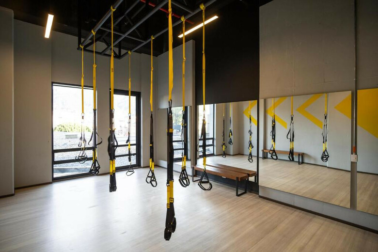 72 Hub Apartments - Pool - Gym - Sauna - Pet Friendly