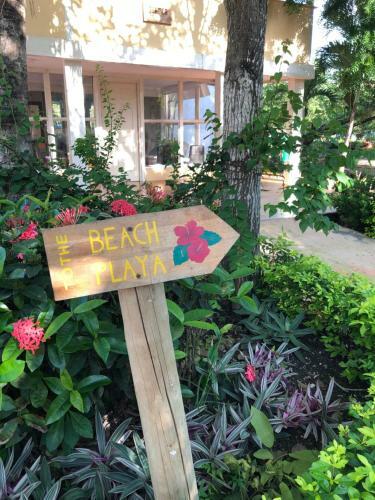 Hotel Cartagena Beach Bungalows