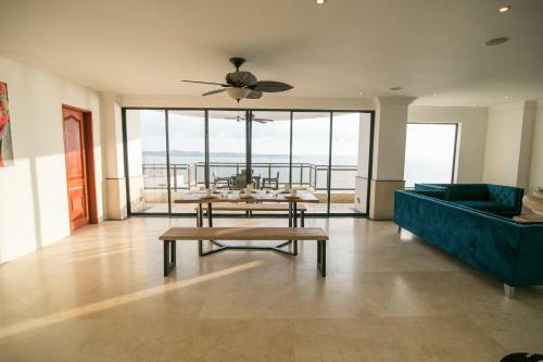 Apartamento Luxury 4 Bedroom Penthouse