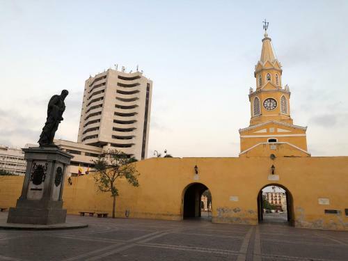 Hotel Mirador Torre Del Reloj