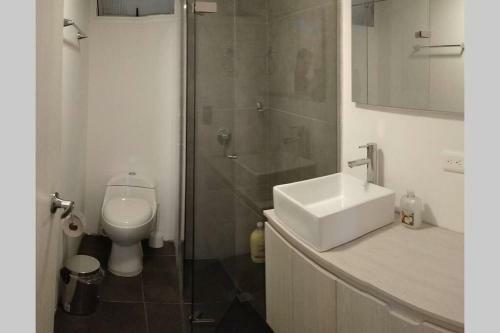 En El Poblado, Espectacular Apartamento Entero Nuevo