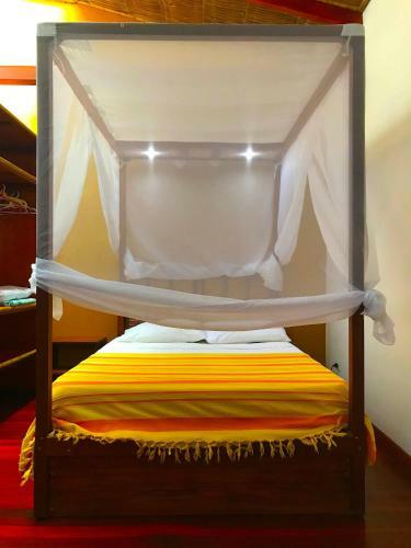Hostal Villa # 3 - High End Studio Apartment