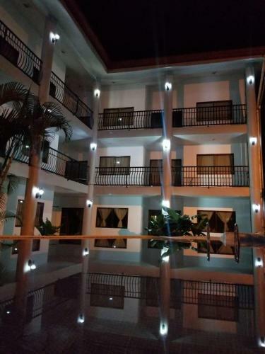 Hotel Apartamentos Palmas Doradas
