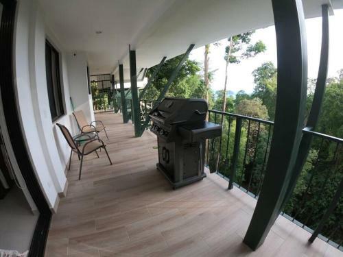 Villa Mi Casita, Ideal For Couples, Ocean View.