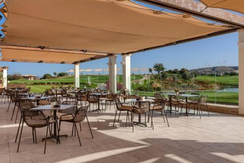 Villa In Kouklia Sleeps 4 Includes Swimming Pool And Air Con
