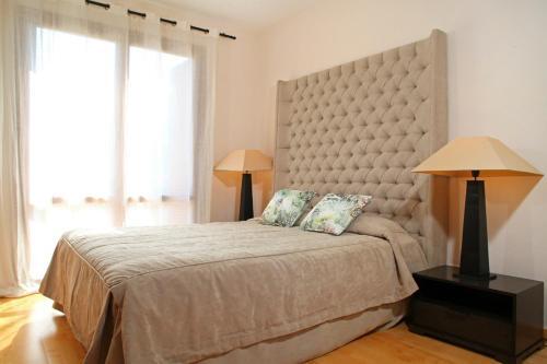 Villa In Kouklia Sleeps 10 Includes Swimming Pool And Air Con 8