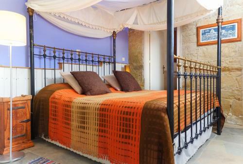 Zoes Traditional Apartments, Bed & Breakfast