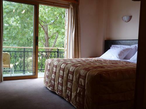 Mountain Rose Garden Hotel & Restaurant