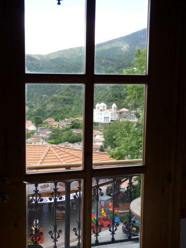 Mountain Rose Garden Hotel & Restaurant