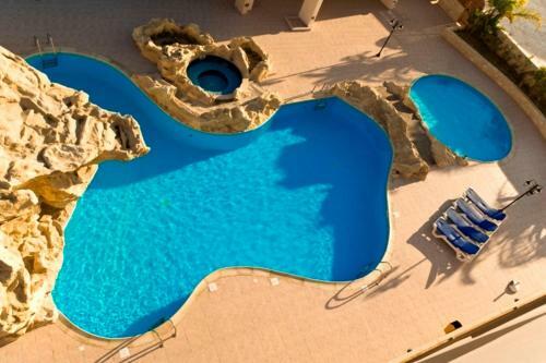 Beautiful 2-bed Apartment In Oroklini