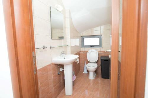 Villa Sunflower - 2 Bed Villa Protaras
