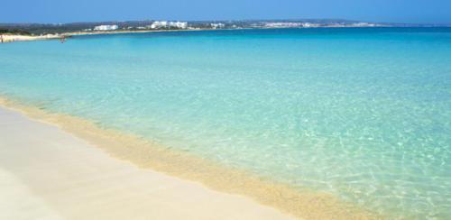 Cyprus Villa Minutes From The Beach, Protaras Villa 1245