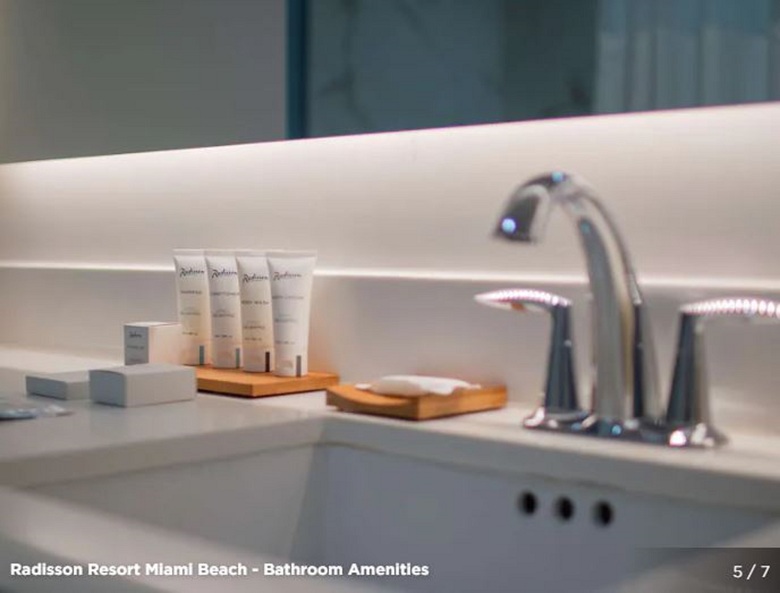 Hotel Radisson Resort Miami Beach