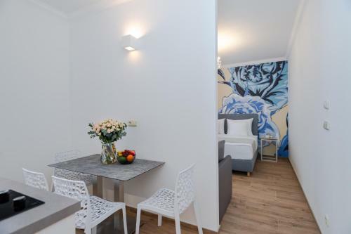 Apartamentos Eight Secrets Boutique Residence