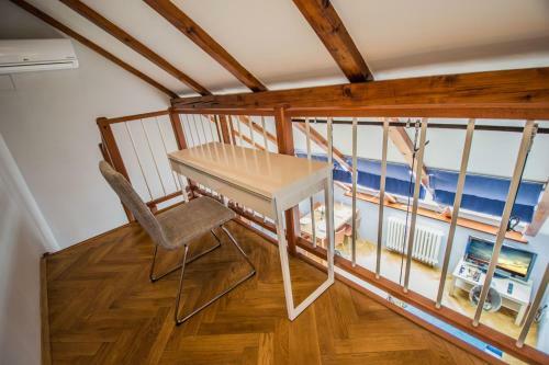 Apartamentos Ruterra Red Roofs View With Garage