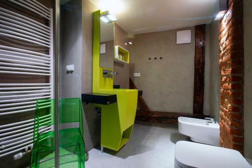 Apartments At The Blue Duckling