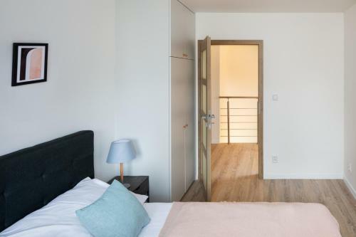 Minimalistic House In Vinohrady By Prague Days