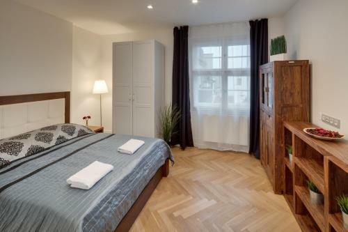39 Dlouha Old Town Apartment
