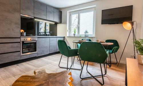 Apartamento Messe+uni: Modern & Stylish For 4: Kitchen+parking