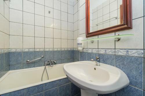 Hotel Cetate Imparatul Romanilor