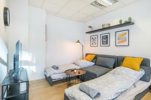 Spacious 2 Br Apartment Close To Stadtpark