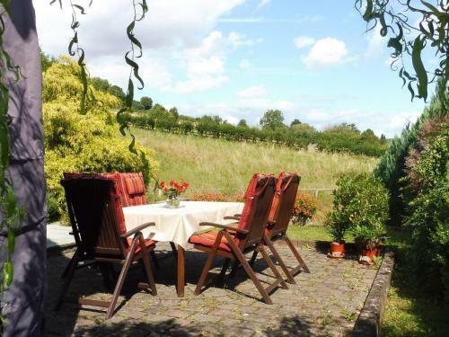 Holiday Home Haus Am Berg Der Osterr�der