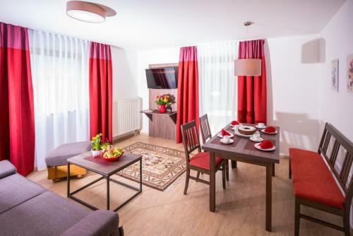 Apartamento Ferienwohnungen Chiemgauer Seengl�ck