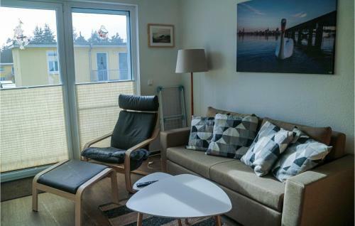 Stunning Apartment In Graal-m�ritz W/ 1 Bedrooms