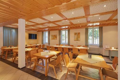 Hostal Priester- Und G�stehaus Marienau