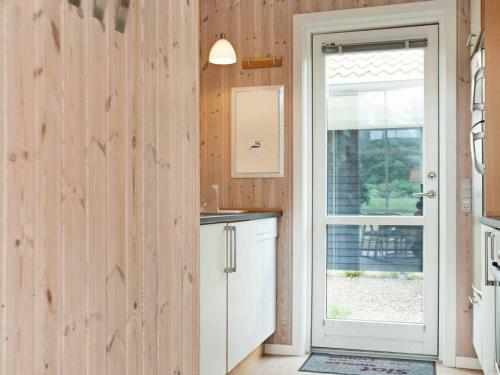 Three-bedroom Holiday Home In Ulfborg 33
