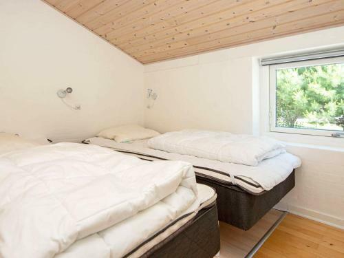 Holiday Home Glesborg Xxxiii