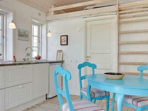 Holiday Home Svaneke VII