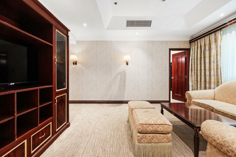 Chairmen Hotel