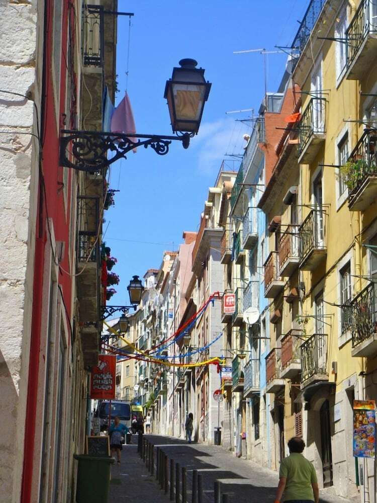 Lisbon Core Apartments In Bairro Alto, Chiado