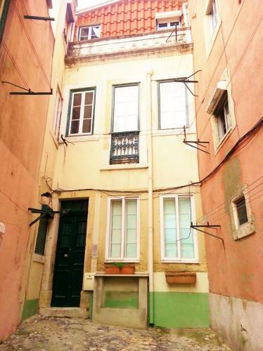 Eco Green Studio Apartment