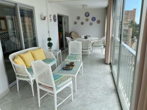 Captivating 3-bed Apartment In Benidorm