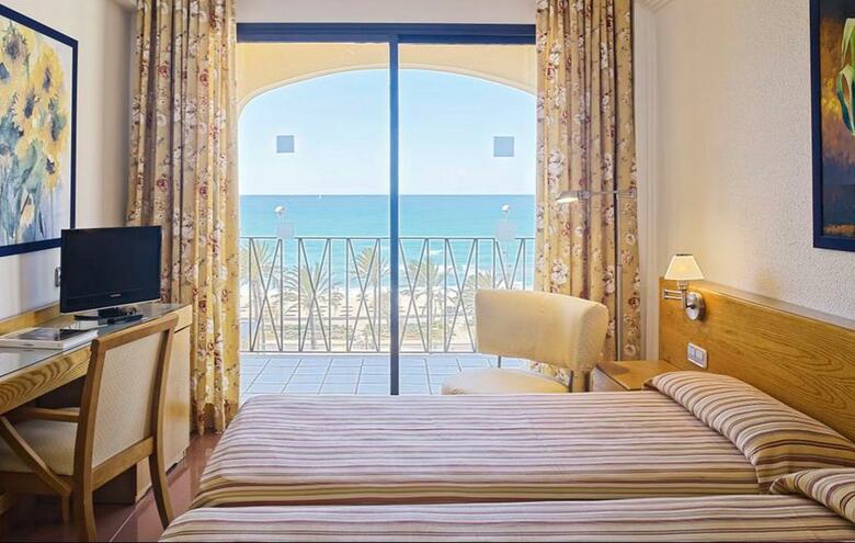 Hotel Girasol